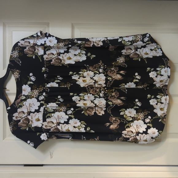 EUC White Birch Top - Large - Picture 7 of 9